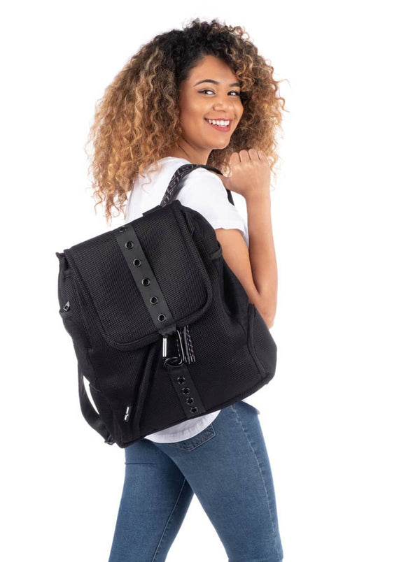 Go Dash Dot Backpack in Black - Comfortable to Carry Wherever You Go